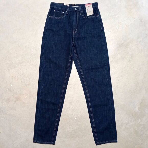 NWT Levi’s 80s Mom High Rise Tapered Leg Jeans Size 27x30 (Fits 29x30) - Picture 1 of 12